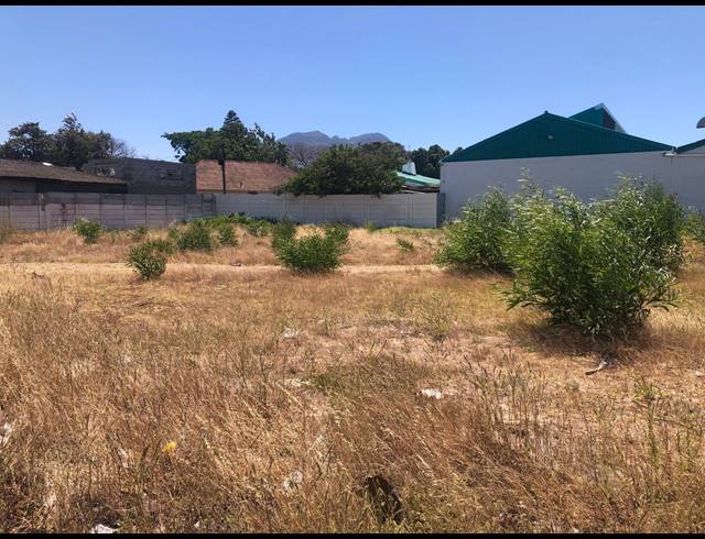 1,488M² VACANT LAND FOR SALE IN VAN DER STEL